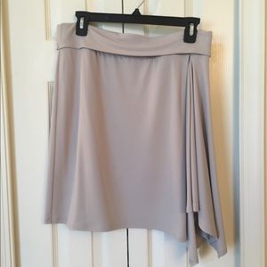 Vera Wang skirt size small